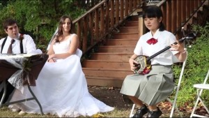 結婚式で三線演奏